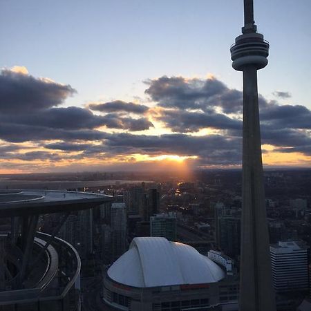 Ihost Suites Ice Condo Toronto Eksteriør billede