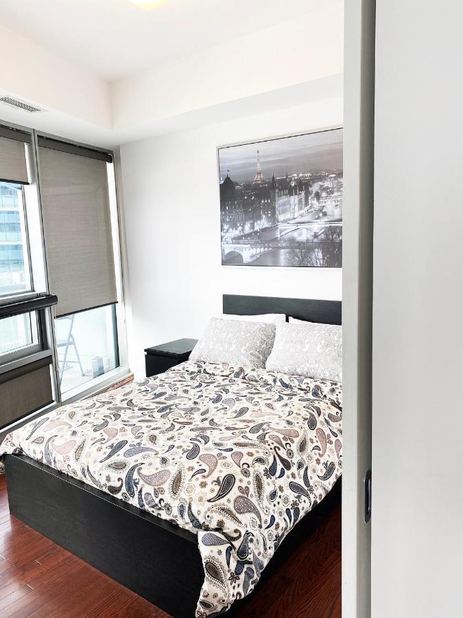 Ihost Suites Ice Condo Toronto Eksteriør billede