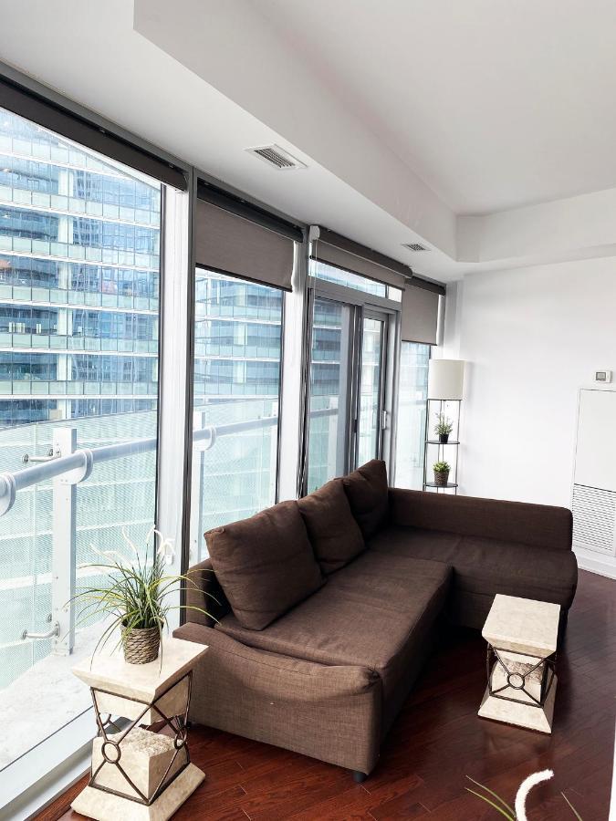 Ihost Suites Ice Condo Toronto Eksteriør billede