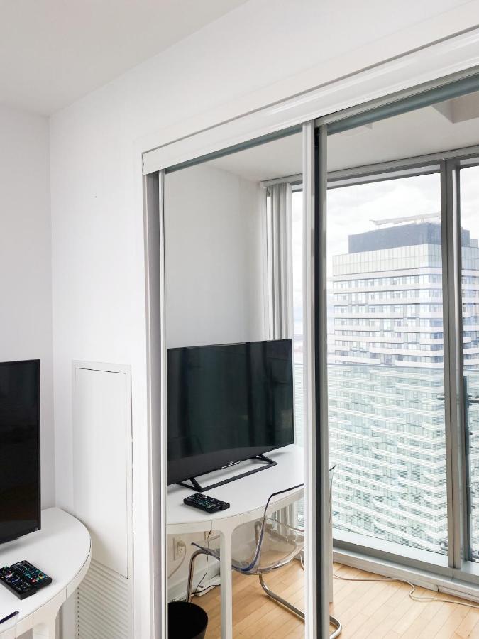 Ihost Suites Ice Condo Toronto Eksteriør billede