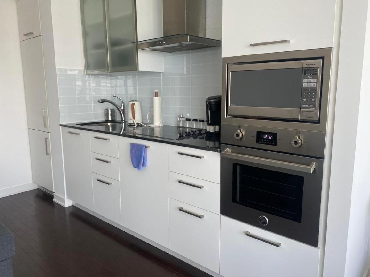 Ihost Suites Ice Condo Toronto Eksteriør billede