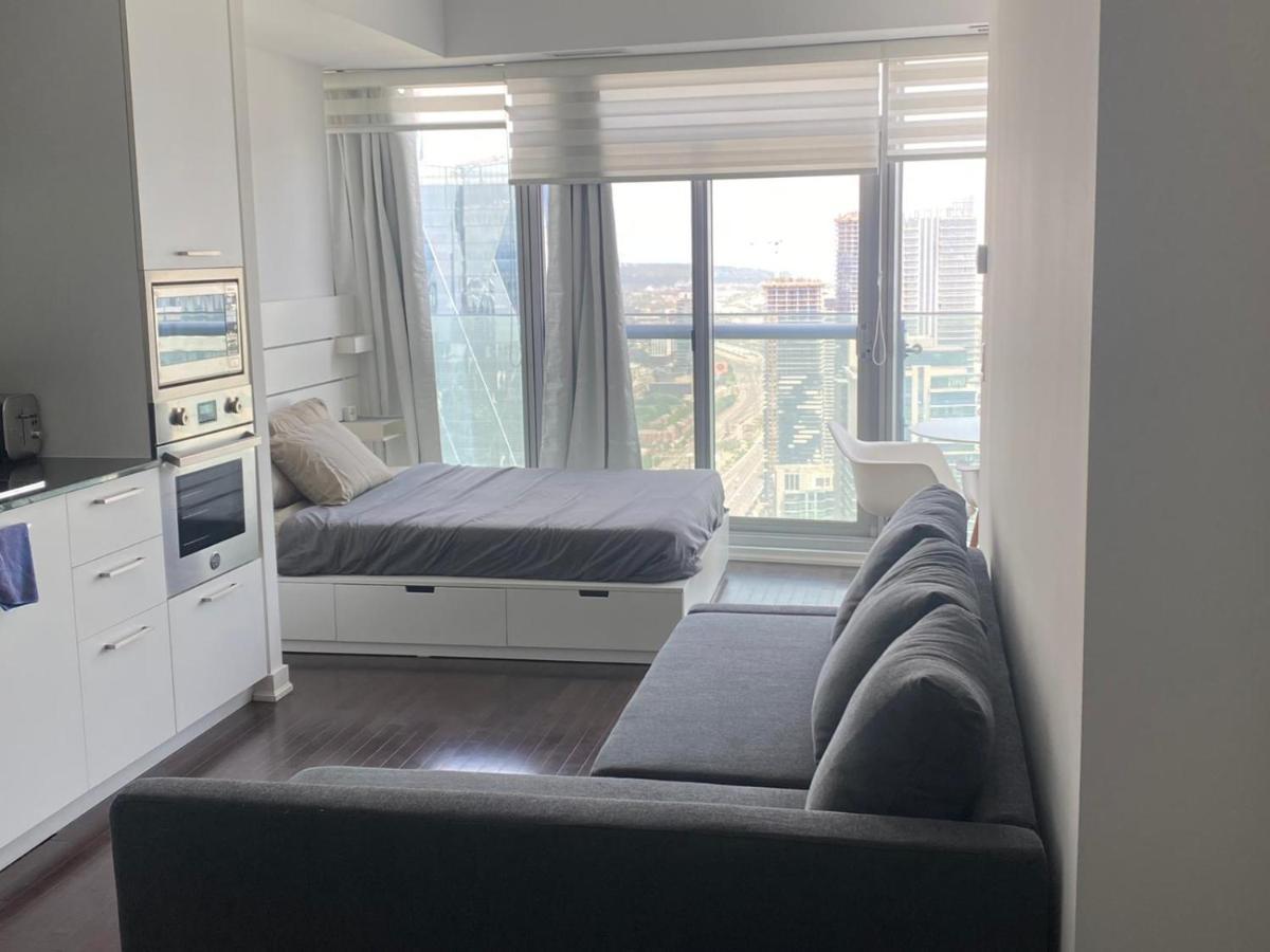 Ihost Suites Ice Condo Toronto Eksteriør billede