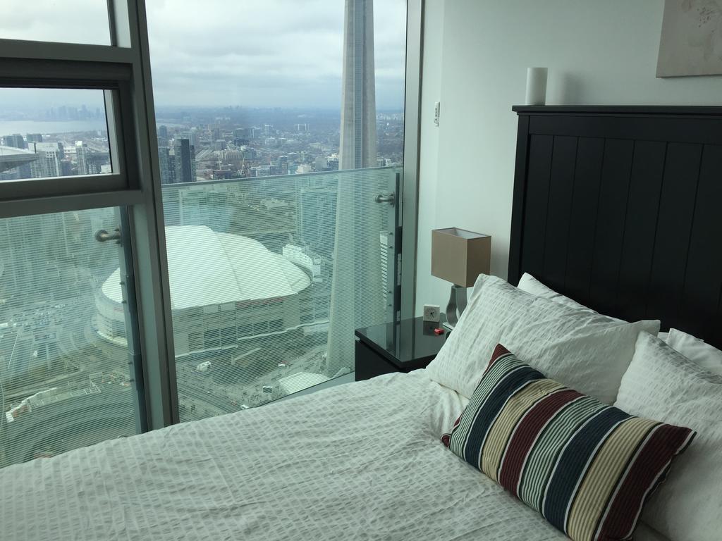 Ihost Suites Ice Condo Toronto Eksteriør billede
