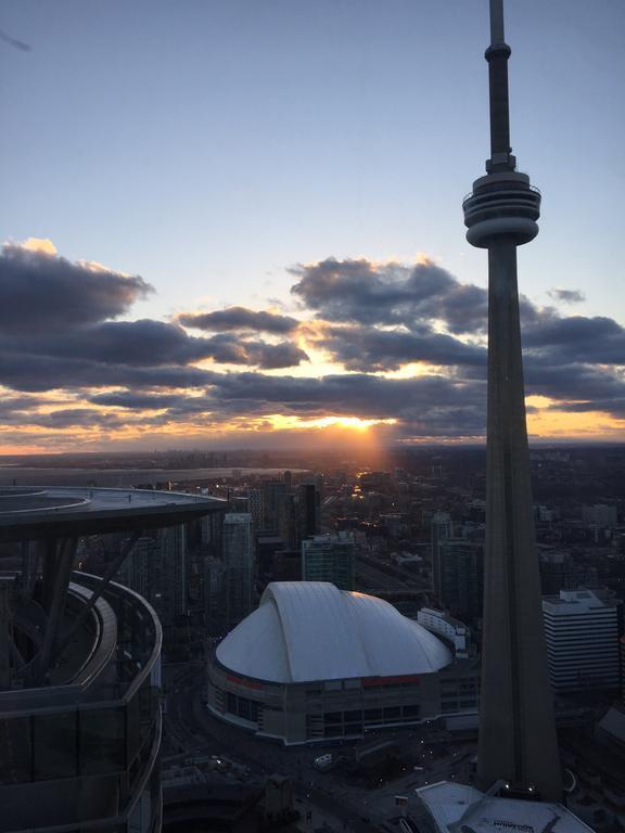 Ihost Suites Ice Condo Toronto Eksteriør billede